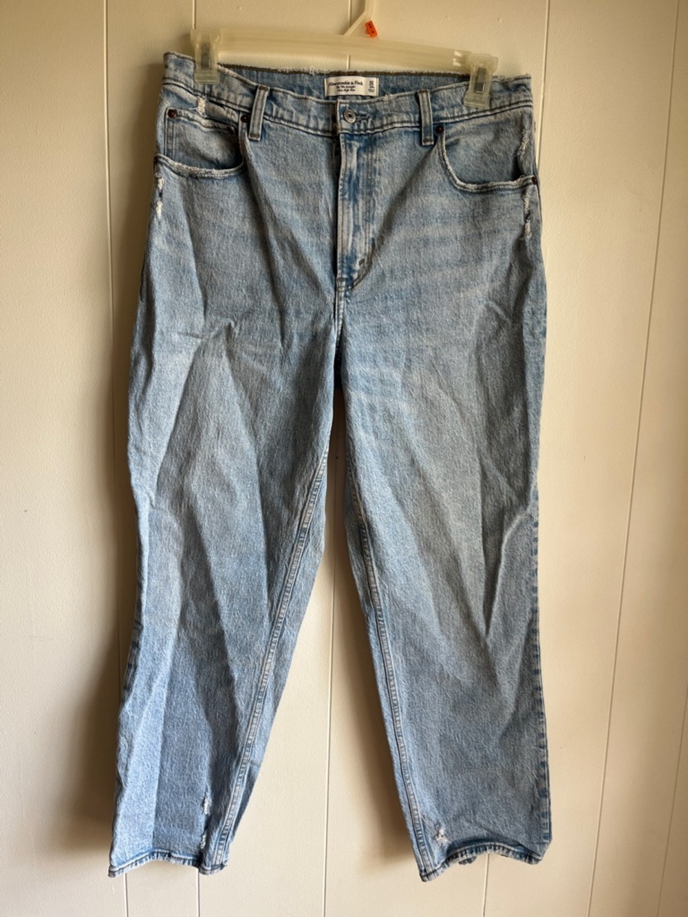 Abercrombie & Fitch Women's 90s Straight Ultra High-Rise Blue Jeans Sz 32/14 S - Picture 2 of 12